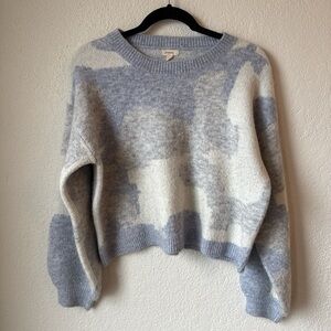 Debut Blue and Cream Patterned Sweater